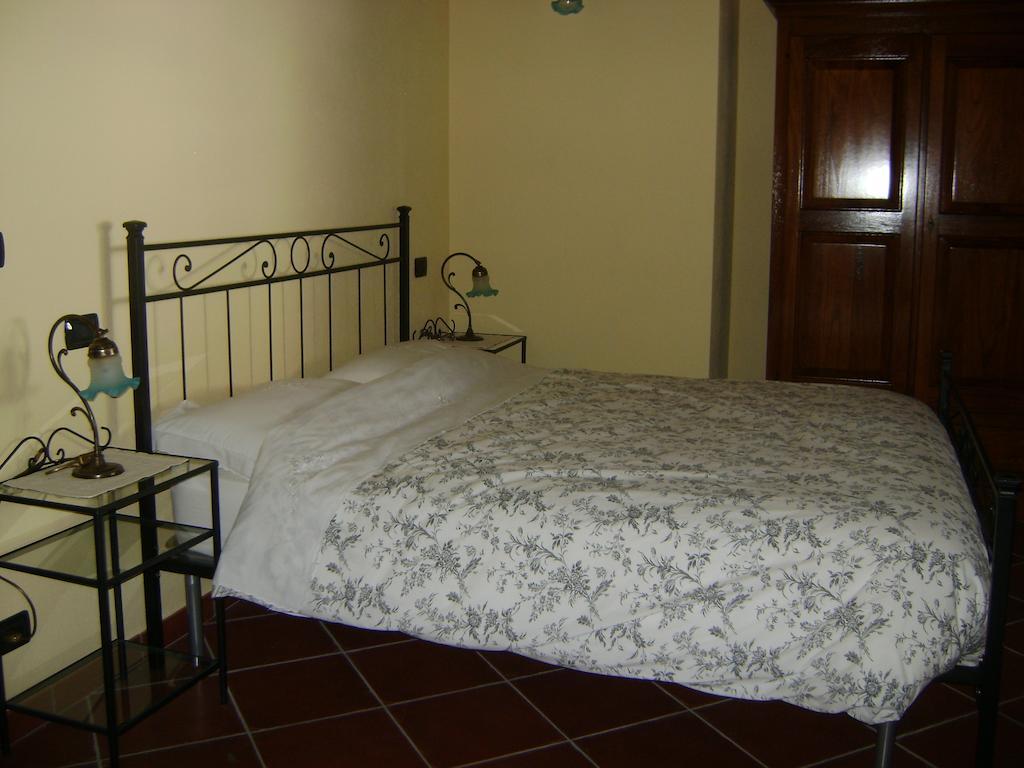 Agriturismo A Nostro Mizoun Ostana Chambre photo