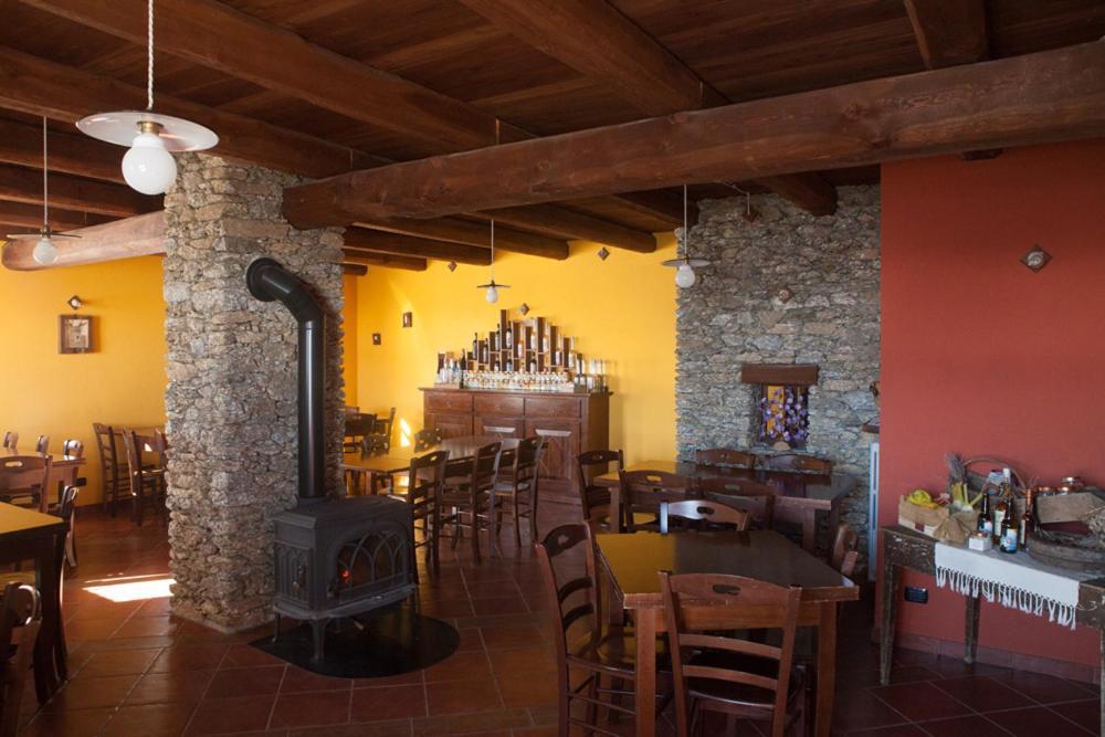 Agriturismo A Nostro Mizoun Ostana Extérieur photo