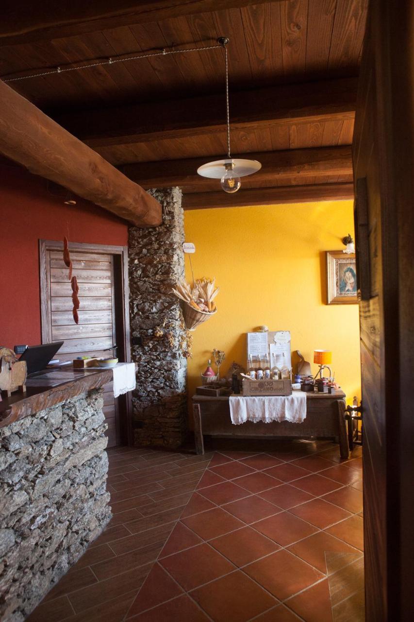 Agriturismo A Nostro Mizoun Ostana Extérieur photo